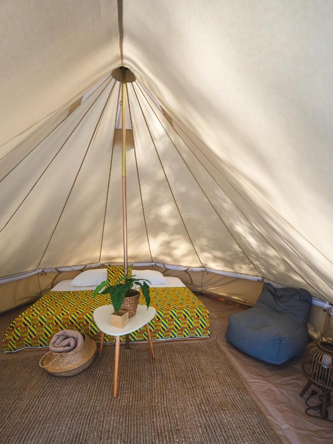 Hotel Nisi Glamping Paralía Rachon Exterior foto