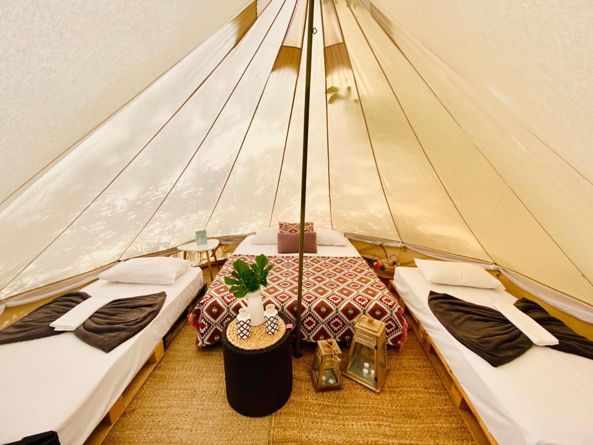 Hotel Nisi Glamping Paralía Rachon Exterior foto